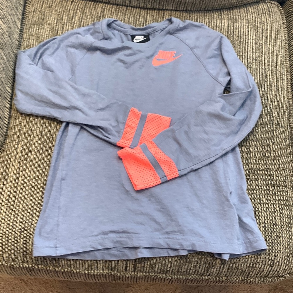 Nike kids large